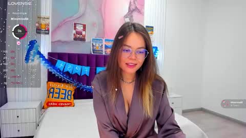 Snapshot of kelly_cuutie chatting on October 3, 1:15 am Kelly online show from October 3, 1:15 am