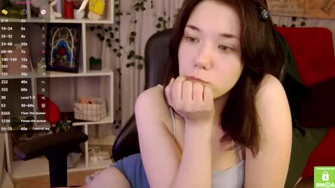 Kelly online show from March 3, 11:39 am