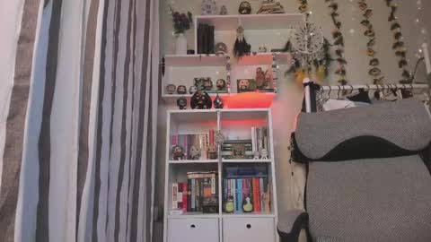 Leia online show from November 12, 6:49 am