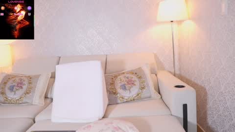 vanessa online show from February 24, 5:27 pm