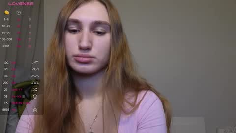 Snapshot of kellykeat chatting on October 17, 8:57 pm Princess Kelly online show from October 17, 8:57 pm