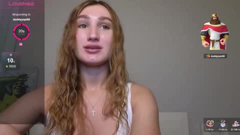 Snapshot of kellykeat chatting on September 8, 3:22 pm Princess Kelly online show from September 8, 3:22 pm