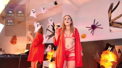 Kelly  online show from October 30, 9:48 pm