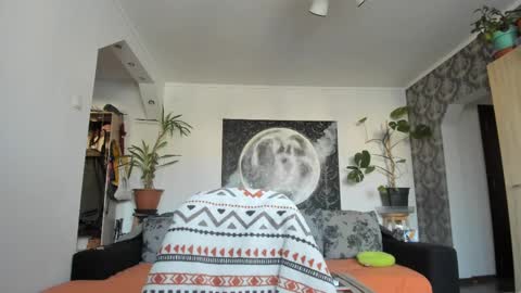 Monday - Friday  08 am - 3 pm GMT 3 online show from February 27, 7:30 am