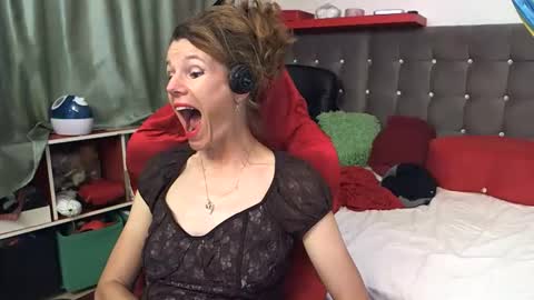 Snapshot of kellynumber chatting on September 26, 9:56 pm kelly online show from September 26, 9:56 pm