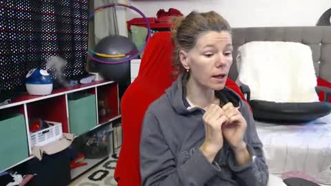Snapshot of kellynumber chatting on February 27, 9:29 am kelly online show from February 27, 9:29 am