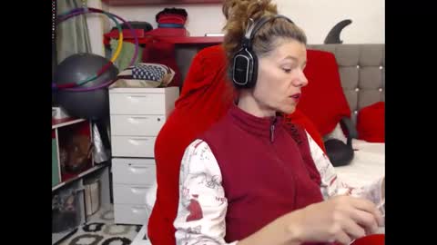 Snapshot of kellynumber chatting on February 13, 9:28 pm kelly online show from February 13, 9:28 pm