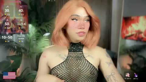 Kelly Smith online show from March 2, 6:25 pm