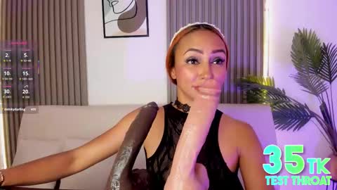 Snapshot of kelsey_foxyy chatting on September 26, 8:28 pm Kelsey online show from September 26, 8:28 pm