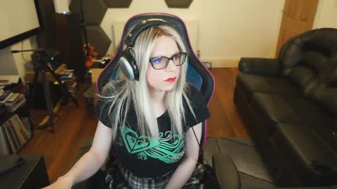 kelseycobalt online show from February 6, 1:27 am