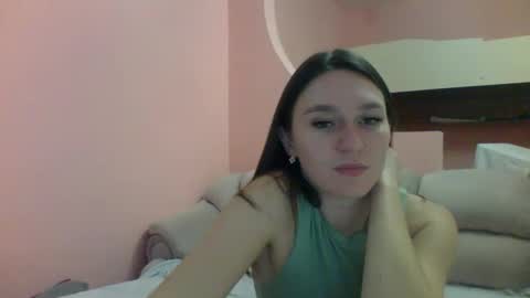 Snapshot of kelsivixen chatting on October 13, 7:05 pm KelsiVixen online show from October 13, 7:05 pm