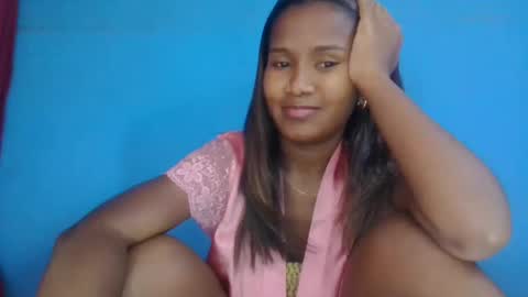 kelyhondra online show from February 21, 8:17 am