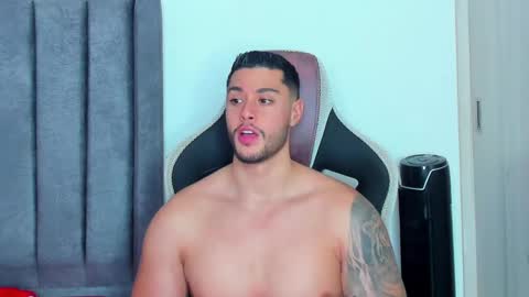 ken_mailik online show from February 16, 6:32 am