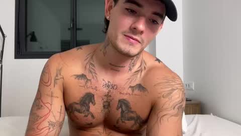 luis carlos esteban online show from October 7, 5:42 pm