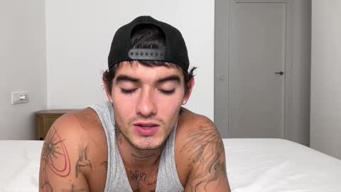 luis carlos esteban online show from September 17, 1:36 pm