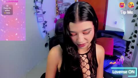 Carolina  online show from November 6, 3:15 pm