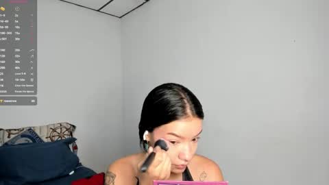 Snapshot of kendalgrey01 chatting on February 21, 2:59 pm Kendal online show from February 21, 2:59 pm