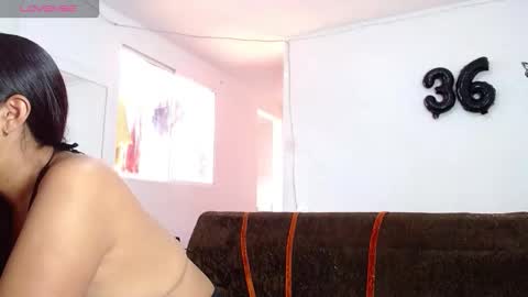 kendall online show from October 16, 3:22 pm