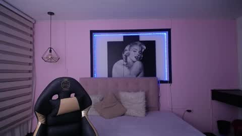 kendall_rossii_ online show from January 14, 3:36 am