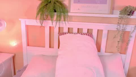   online show from March 13, 12:08 pm