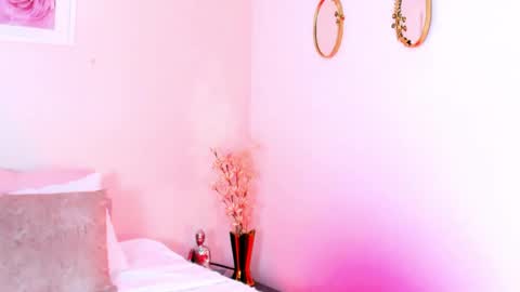 Kendall Anne online show from April 13, 12:09 pm