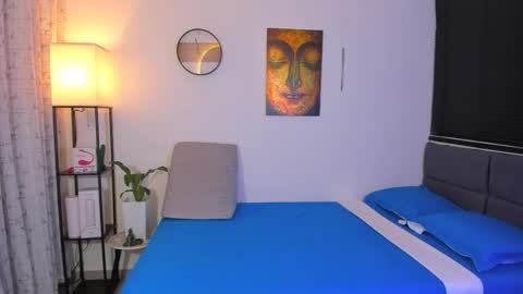 kendel_dimitri online show from June 1, 4:03 am