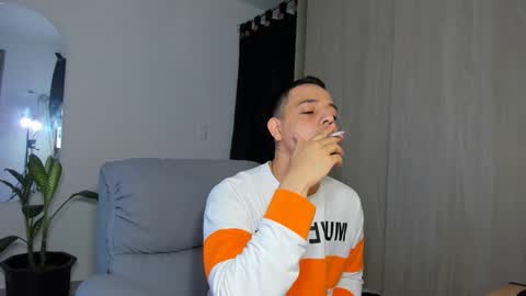 kendel_dimitri online show from March 2, 4:07 am