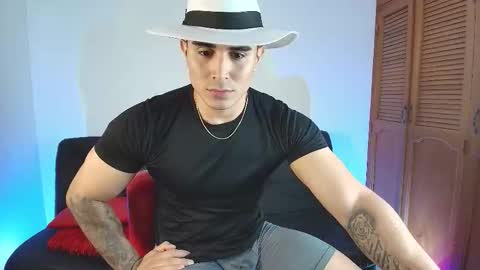 kenfit07 online show from January 10, 4:12 pm