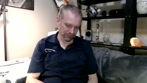 Ken Kuddles online show from January 19, 5:05 am