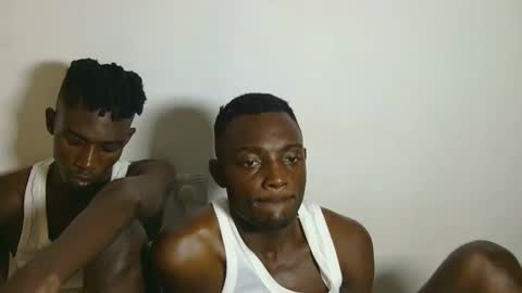 Kenia online show from October 13, 10:34 pm