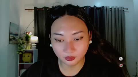 kennaxx69 online show from December 14, 6:08 am