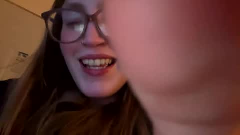 Kennedi online show from February 12, 8:59 am