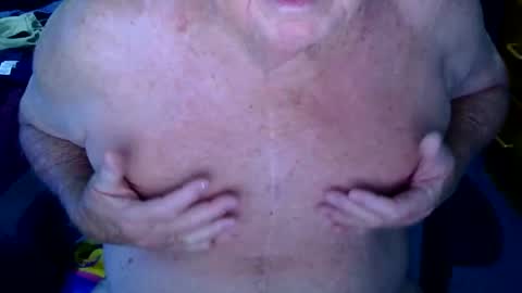 kenneth1948 online show from November 18, 1:41 am