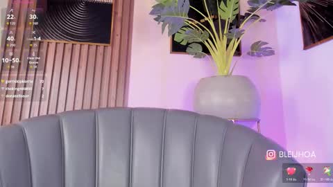 Keny Kitty  Onlyfans Kenayfoxx online show from November 8, 5:54 am