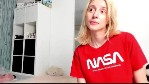 Kenzie online show from March 6, 6:30 am