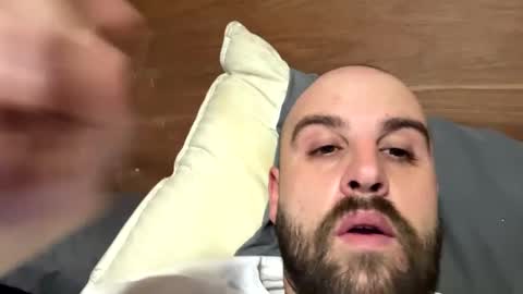 kepkon00 online show from January 31, 6:57 pm