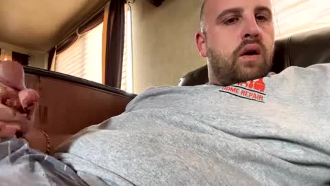 kepkon00 online show from December 2, 8:06 pm