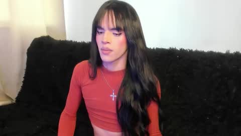 Kerly online show from December 4, 7:35 pm