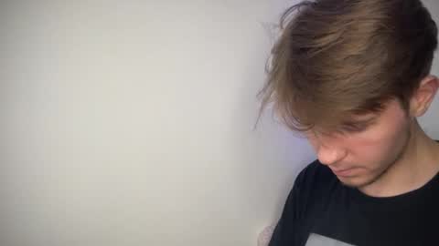 Kero online show from October 19, 7:51 pm