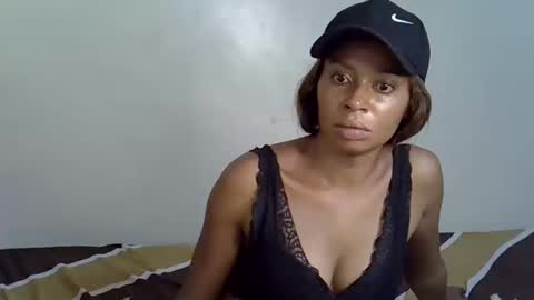 Snapshot of kesi_d chatting on March 9, 10:19 pm kesi_d online show from March 9, 10:19 pm