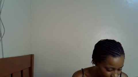 Snapshot of kesi_d chatting on March 8, 9:08 pm kesi_d online show from March 8, 9:08 pm