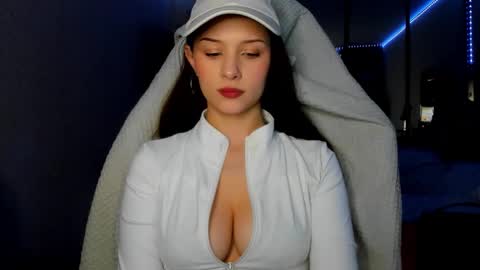 ketlinrous online show from February 21, 2:31 pm