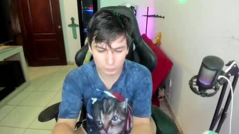 Kevin online show from April 15, 11:49 pm