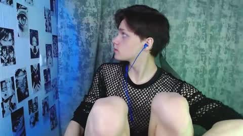 Kevin online show from November 11, 5:42 am