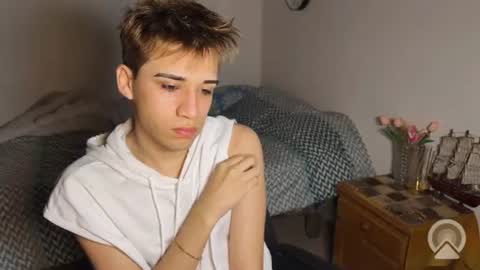 kevonly online show from June 15, 1:36 pm