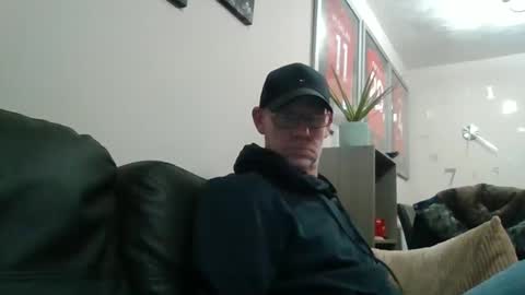 kevlooking4sez online show from March 14, 6:23 pm