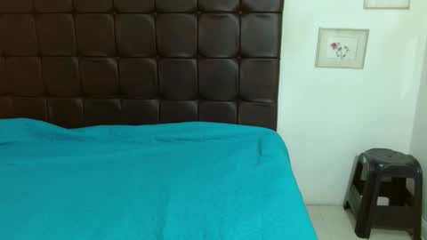 Kay online show from February 27, 4:32 pm