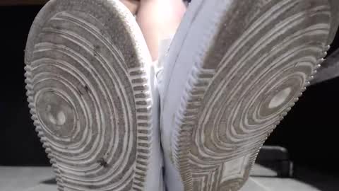     online show from February 10, 3:59 pm