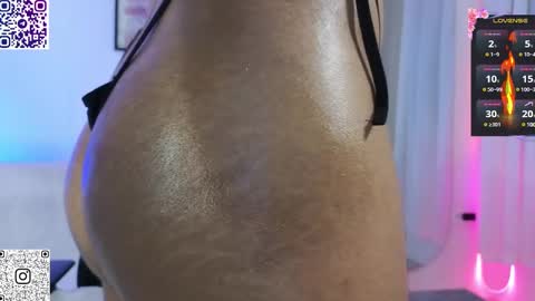 Snapshot of kharelys_777 chatting on February 26, 6:19 am Karelys M. online show from February 26, 6:19 am