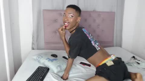 khler_angelis online show from March 5, 10:54 pm